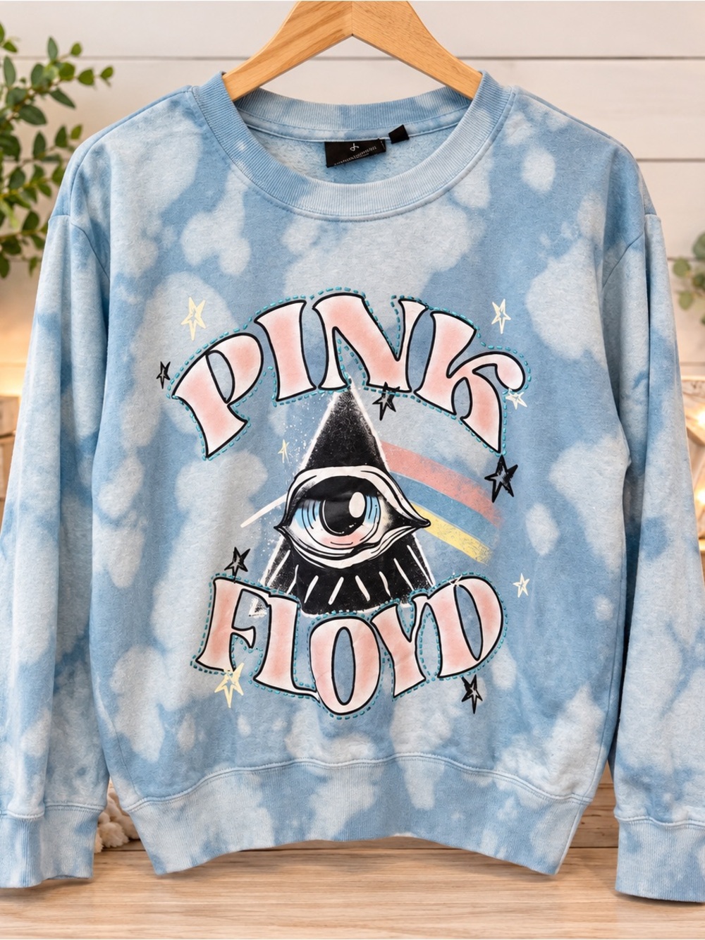 Women’s Pink Floyd Graphic Sweatshirt Size Small – Blue Tie-Dye Vintage Rock Ban